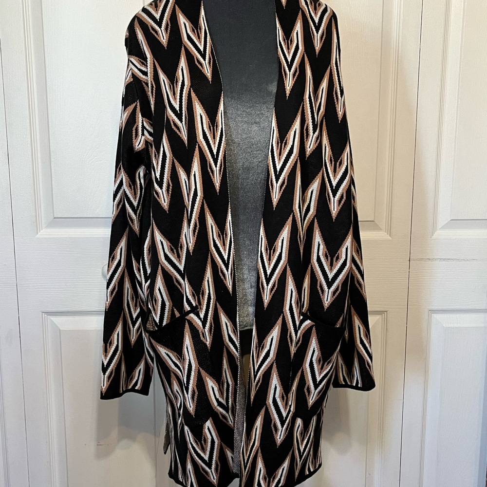 New COTTON EMPORIUM CARDIGAN SWEATER. SZ LARGE